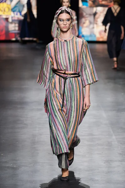 Look 58